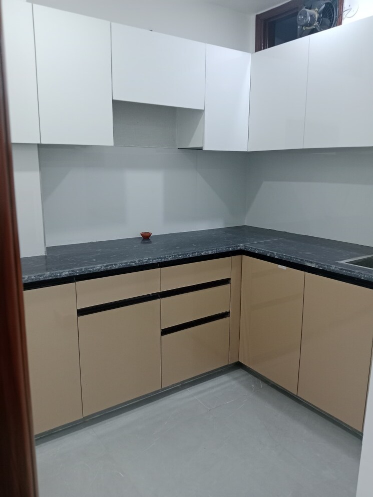 Kitchen, saket 2 Bedroom 1000 Sq.Ft. Builder Floor In Saket Delhi 8932845