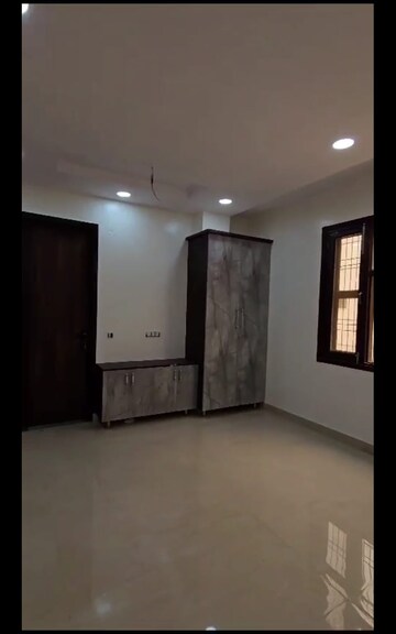 Room in 4 BHK Builder Floor at Burari – for Sale