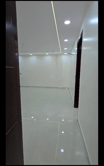Furnished Amenities in 4 BHK Builder Floor at Burari – for Sale