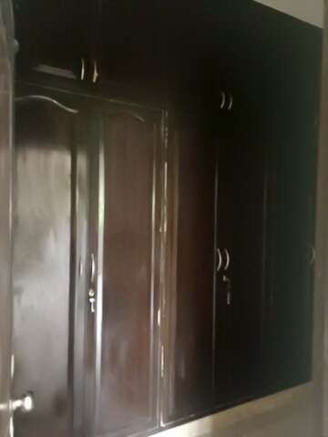 Furnished Amenities in 4 BHK Independent House at Sector 51 – for Rent
