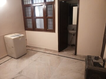 Room in 3 BHK Apartment at Omaxe The Olive Heights, Sector 56 – for Rent