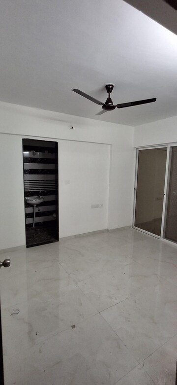 Room in 2.5 BHK Apartment at Somani Dream Home, Punawale – for Rent