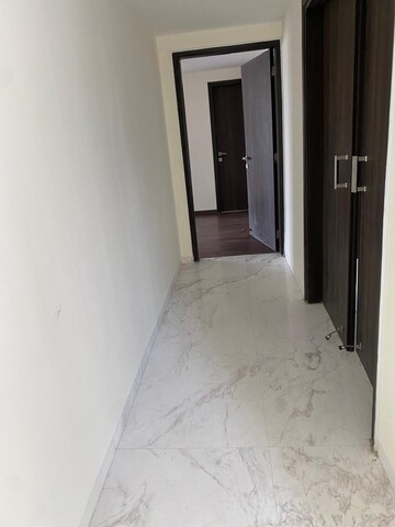 Building Lobby in 3 BHK Apartment at M3M Merlin, Sector 67 – for Rent