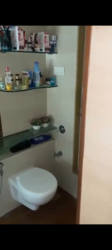 Furnished Amenities in 2 BHK Apartment at Kalpataru Antariksha, Prabhadevi – for Rent