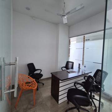 Team Area in  Shop at Soham Icon, Wakad – for Sale