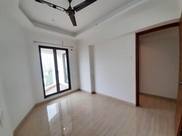 Room in 2 BHK Apartment at Je and Vee Vrindavan, Malad East – for Rent