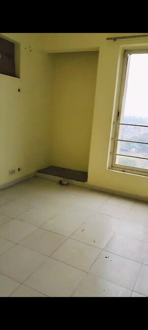 Room in 2 BHK Apartment at Shiv Sai Park Apartments, Sector 87 – for Sale