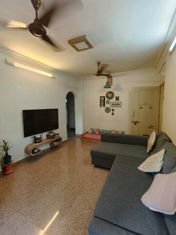 Living Room in 2.5 BHK Apartment at Bobby Pathak Avenue, Dahisar East – for Sale