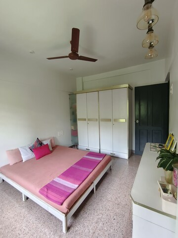 Bedroom in 2.5 BHK Apartment at Bobby Pathak Avenue, Dahisar East – for Sale