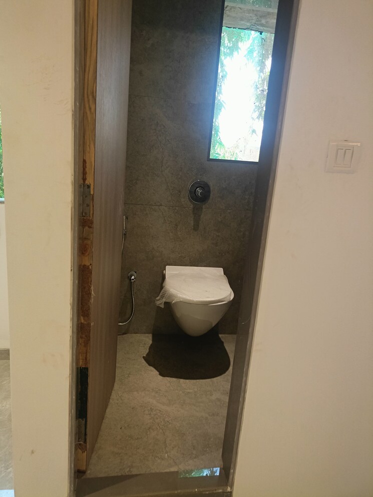 Floor Plan, hm-101-boulverd Commercial Office Space 750 Sq.Ft. In Kandivali East Mumbai 8933072