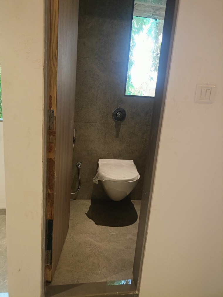 Floor Plan, hm-101-boulverd Commercial Office Space 750 Sq.Ft. In Kandivali East Mumbai 8933072