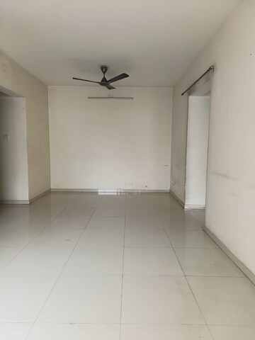 2 BHK Apartment For Rent in Sheth Tiara, Wakad