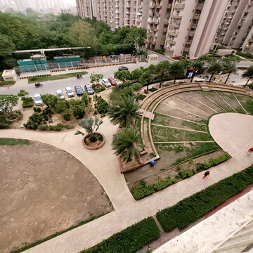 Balcony in 4 BHK Apartment at Supertech Cape Town, Sector 74 – for Rent