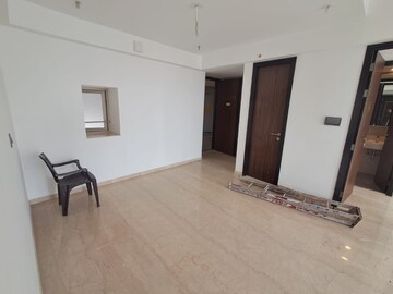 Room in 3 BHK Apartment at Lodha World One, Worli – for Rent