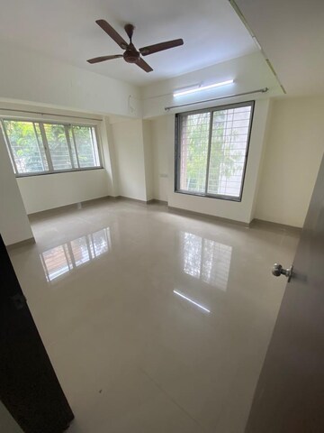 Room in 2.5 BHK Apartment at Alankapuri CHS, Kothrud – for Rent