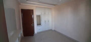 Room in 3 BHK Builder Floor at Fidato Honour Homes, Sector 89 – for Rent