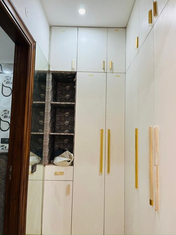 Staircase in 3 BHK Builder Floor at Super Mart 1, Sector 27 – for Rent