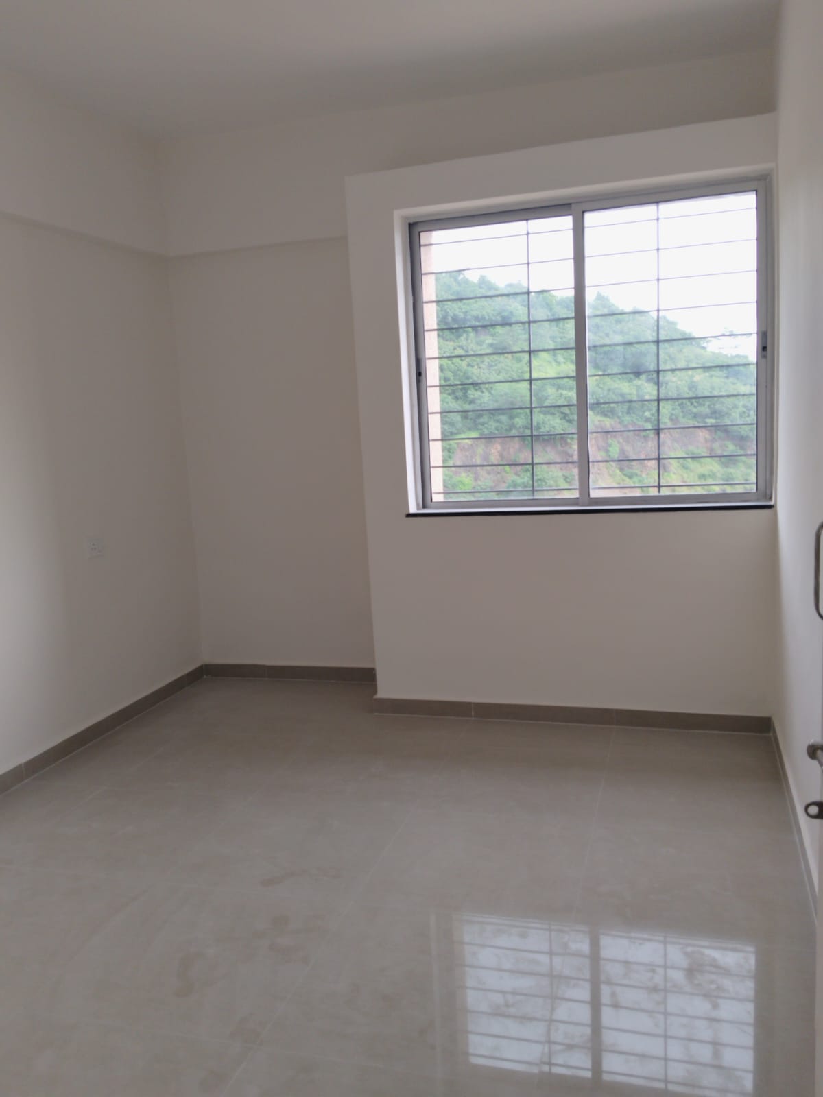 2 BHK 570 Sq.Ft. Apartment in Paranjape Happiness Hub