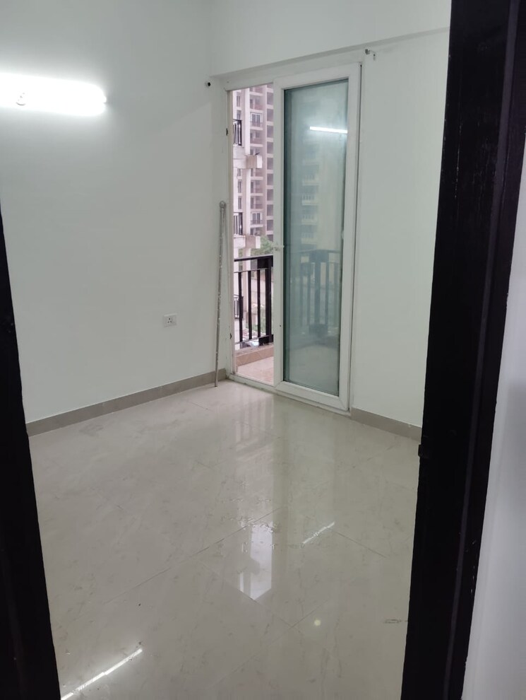 Room, sikka-karnam-greens 2 Bedroom 840 Sq.Ft. Apartment In Sector 143b Noida 8933291