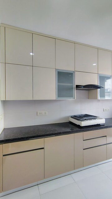Kitchen in 3 BHK Builder Floor at DLF Atria, Dlf Phase ii – for Rent