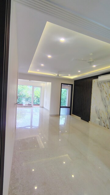 3 BHK Builder Floor For Rent in DLF Atria, Dlf Phase ii