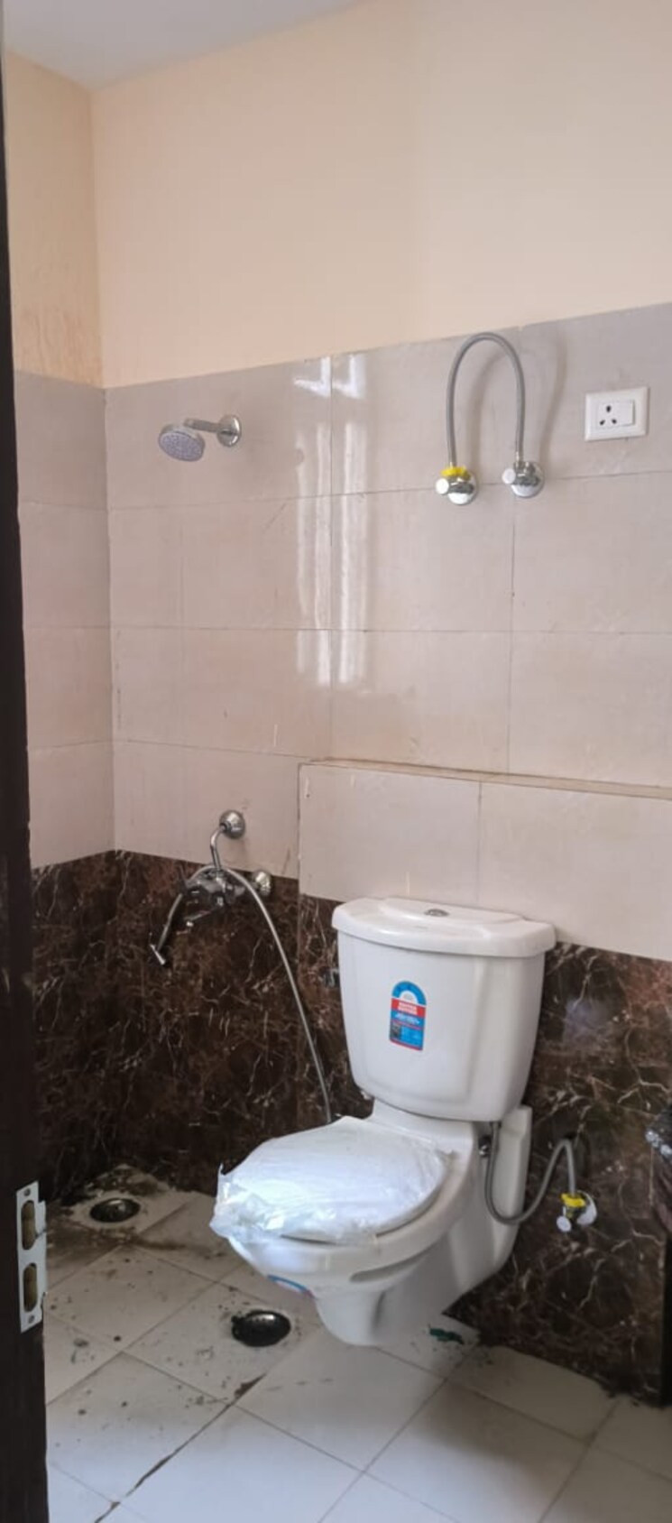 Bathroom, sikka-karnam-greens 2 Bedroom 840 Sq.Ft. Apartment In Sector 143b Noida 8933303