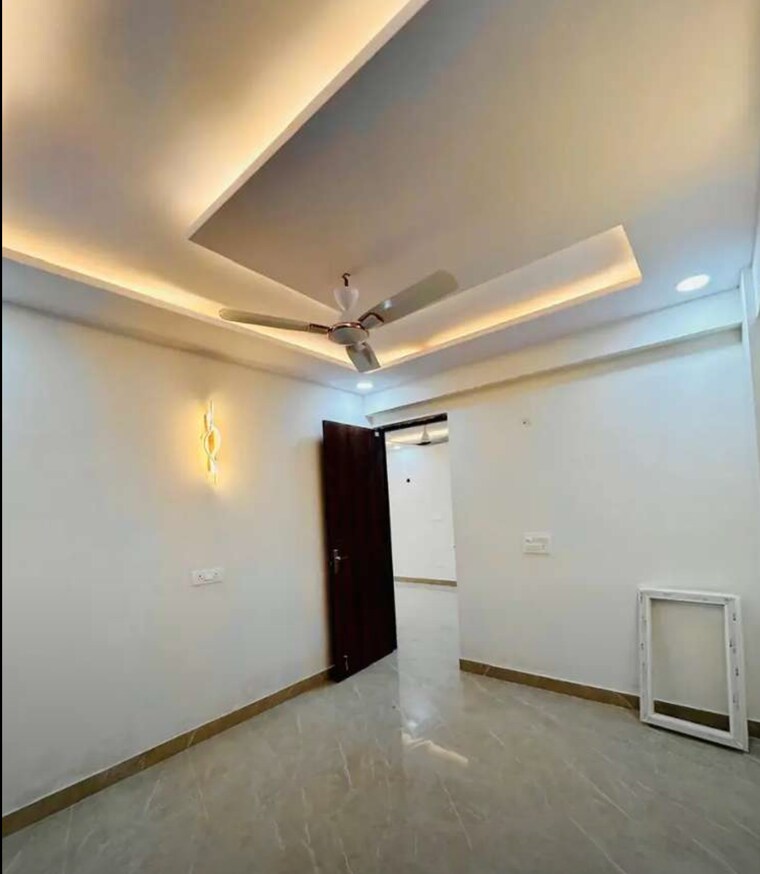 Room, sector 135 2 Bedroom 1015 Sq.Ft. Builder Floor In Sector 135 Noida 8933317