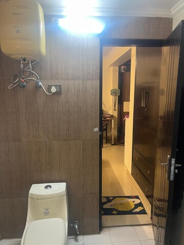 Bathroom in 3.5 BHK Apartment at CGHS Sahyog Apartments, Sector 56 – for Rent