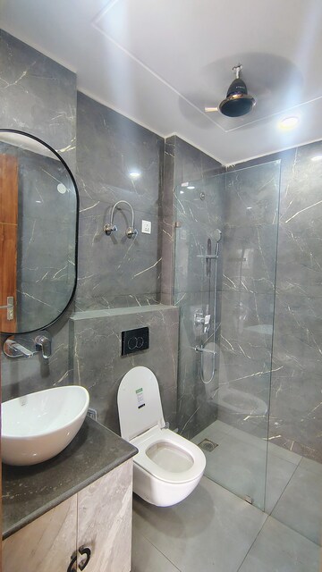 Bathroom in 3 BHK Builder Floor at Sushant Lok 2, Sector 57 – for Rent