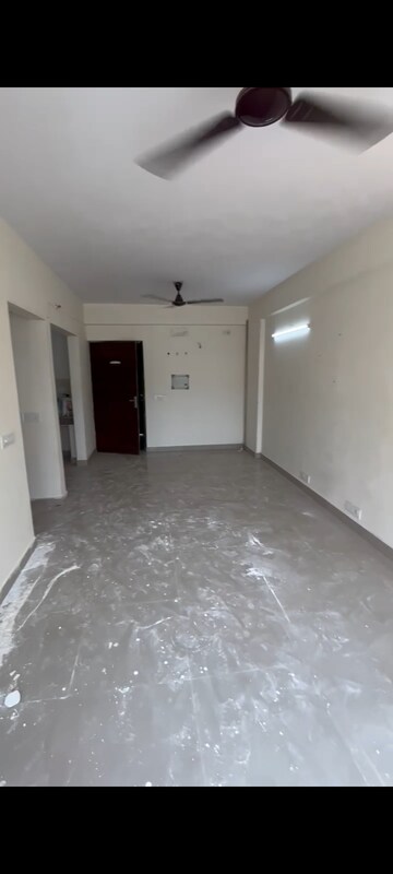 1 RK Apartment For Rent in Logix Blossom Zest, Sector 143