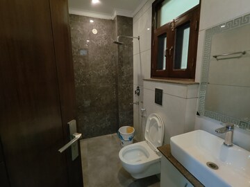 Bathroom in 3 BHK Builder Floor at Huda Staff Colony, Sector 46 – for Rent