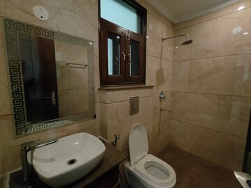 Bathroom in 3 BHK Builder Floor at Huda Staff Colony, Sector 46 – for Rent