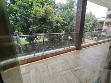 Balcony in 3 BHK Builder Floor at Huda Staff Colony, Sector 46 – for Rent