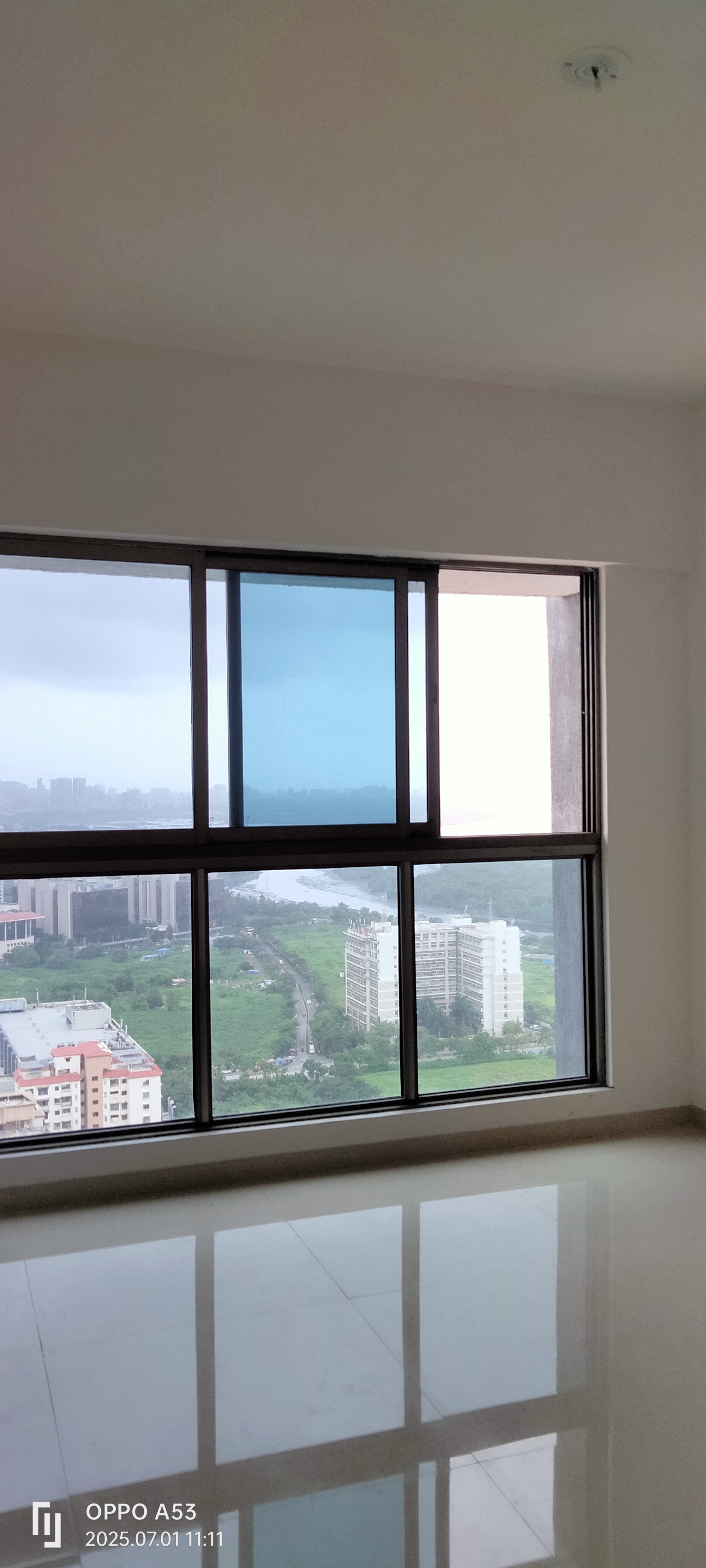 2 BHK Apartment For Sale in Raj Infinia