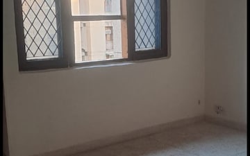 2 BHK Apartment For Sale in Paryatan Apartments, Vasundhara Enclave