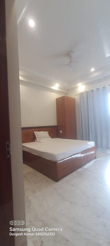 Bedroom in 4 BHK Builder Floor at Ardee City, Sector 52 – for Rent