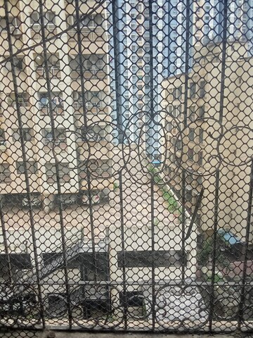 Bathroom in 1 BHK Apartment at Goregaon West – for Sale