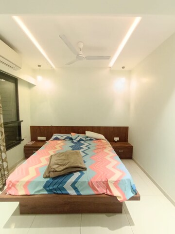 Bedroom in 1 BHK Apartment at Mahindra Antheia, Pimpri – for Rent
