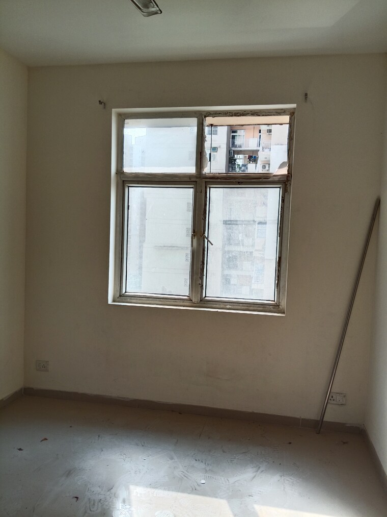 Room, mahagun-mywoods 2 Bedroom 960 Sq.Ft. Apartment In Sector 16c Greater Noida Greater Noida 8933460