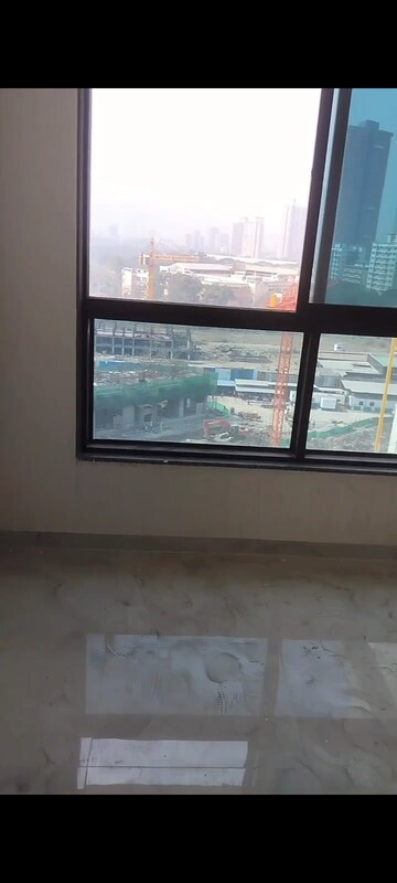 Room in 1 RK Apartment at Amardeep Anutham, Mulund East – for Sale