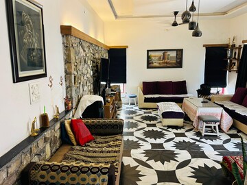 Living Room in 4 BHK Independent House at Sahastradhara Road – for Rent