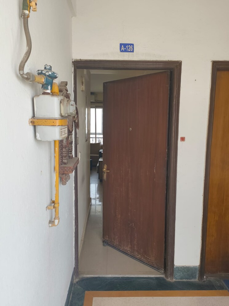 undefined, dlf-city-phase-iv 2 Bedroom 1200 Sq.Ft. Apartment In Dlf Phase iv Gurgaon 8933499