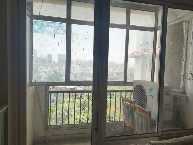 Room, dlf-city-phase-iv 2 Bedroom 1200 Sq.Ft. Apartment In Dlf Phase iv Gurgaon 8933499