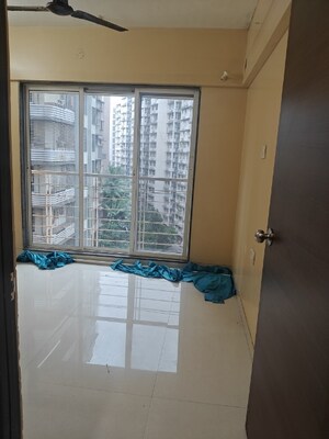 Master Bedroom in 2 BHK Apartment at Veena Serenity, Chembur – for Sale