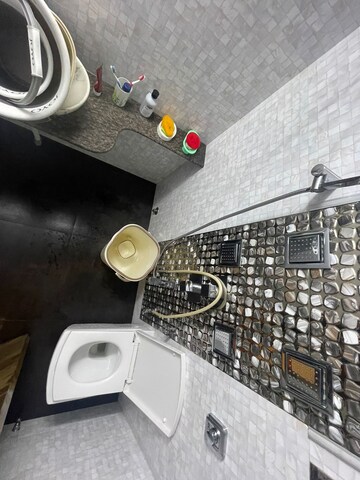 Bathroom in 2 BHK Apartment at Unique Aurum, Mira Road – for Sale