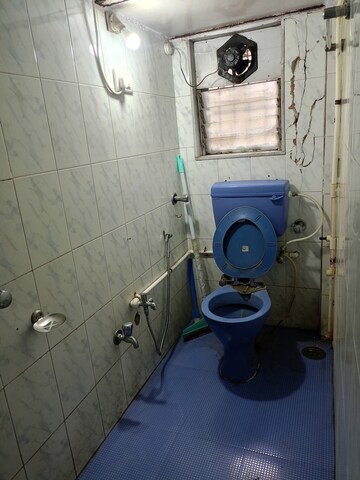 Bathroom in 1 BHK Apartment at Vandana CHS Andheri East, Andheri East – for Rent