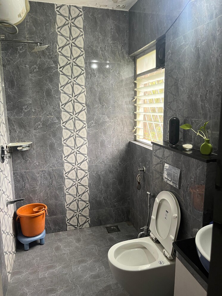Bathroom, shree-nivas-balewadi 2 Bedroom 1250 Sq.Ft. Apartment In Balewadi Pune 8933544