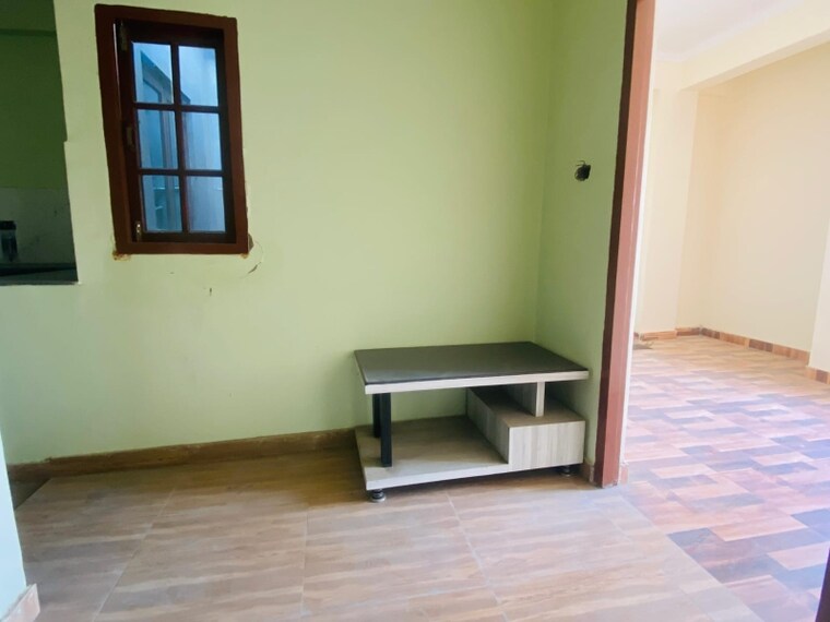 Room, indira nagar 2 Bedroom 900 Sq.Ft. Builder Floor In Indira Nagar Lucknow 8933596