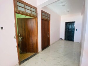 Room in 2 BHK Builder Floor at Indira Nagar – for Sale