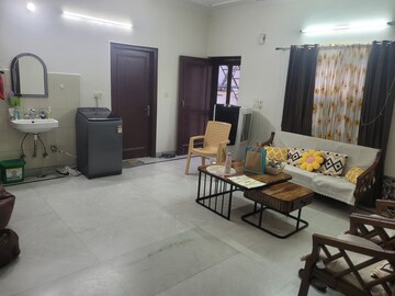Living Room in 2 BHK Builder Floor at Greenwood City, Sector 40 – for Rent